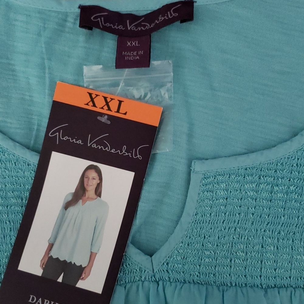Gloria Vanderbilt Ladies' Woven Blouse... - Picture 4 of 5
